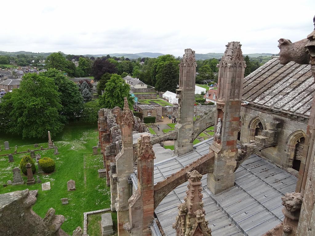 2014_06_Scotland_Day_03_Melrose_Abbey (17).JPG